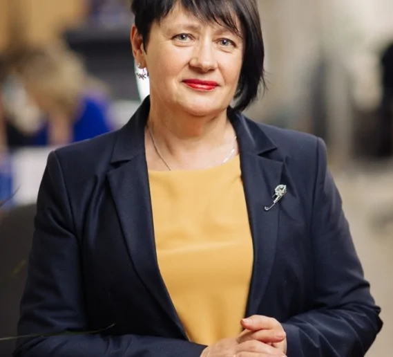 Тетяна Різван - Заступник керівника <br> відділу ділової інформації<br>Харківської торгово-промислової палати