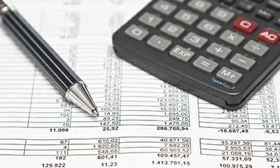 Посилено контроль банків за валютними операціями