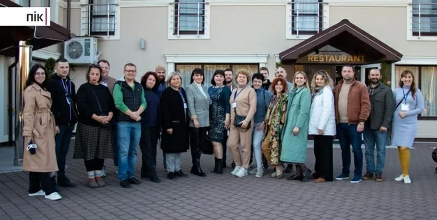 На Прикарпатті відбувся бізнес-тур для підприємців, які працюють у сфері легкої промисловості