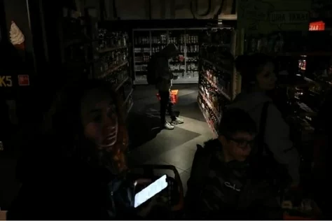 Що робити бізнесу під час відключення електроенергії та повітряних тривогах?